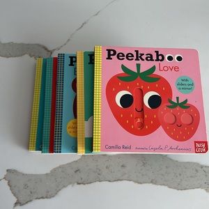 Peekaboo: Sun, Farm, Baby, Love, Bear, Board Book for 0-2 years baby.